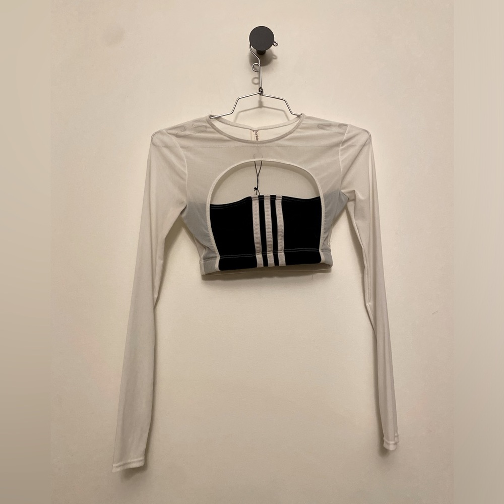FRANKIE x ADDIDAS CROP TOP XS